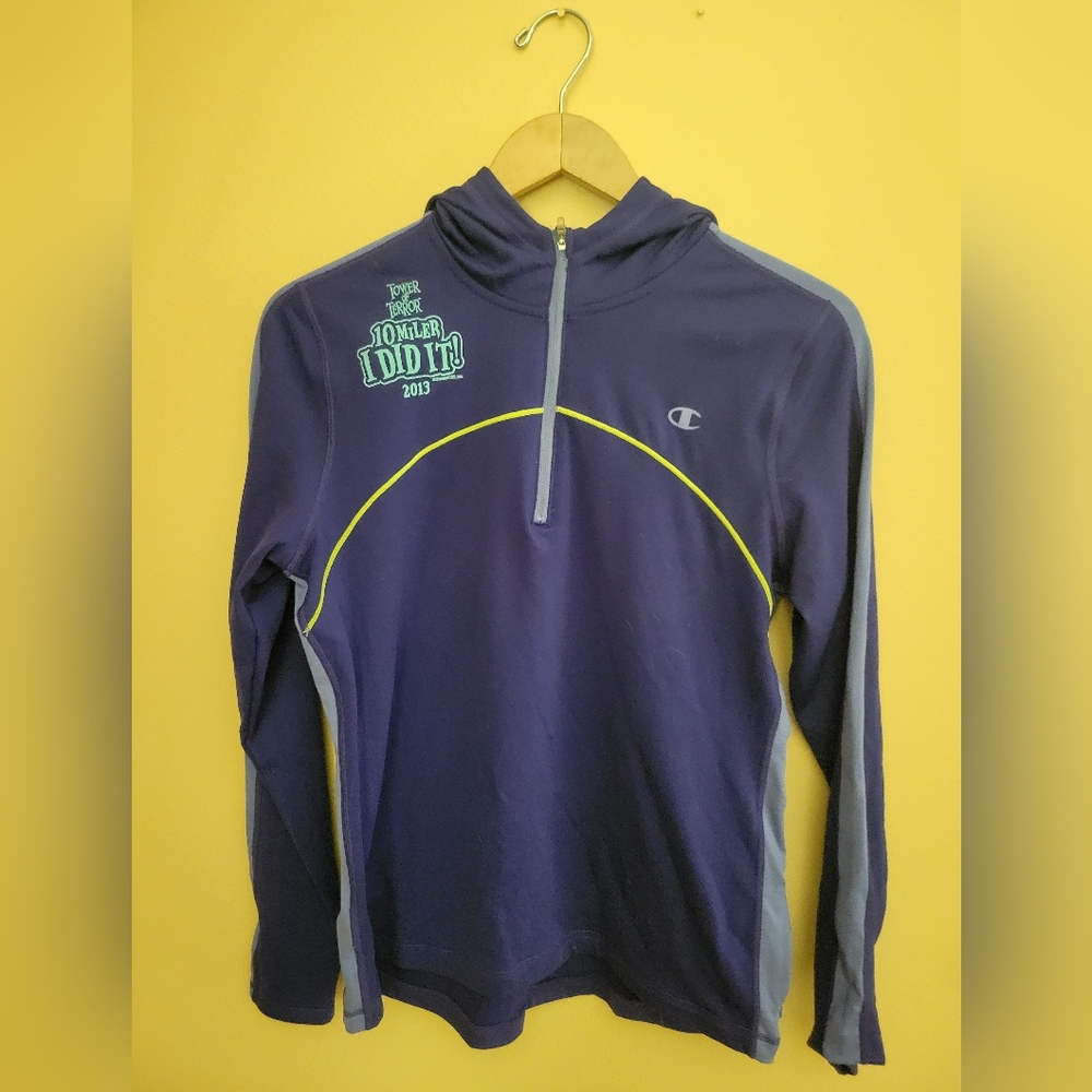 2013 runDisney 10 Miler pull over tech shirt.  Size large